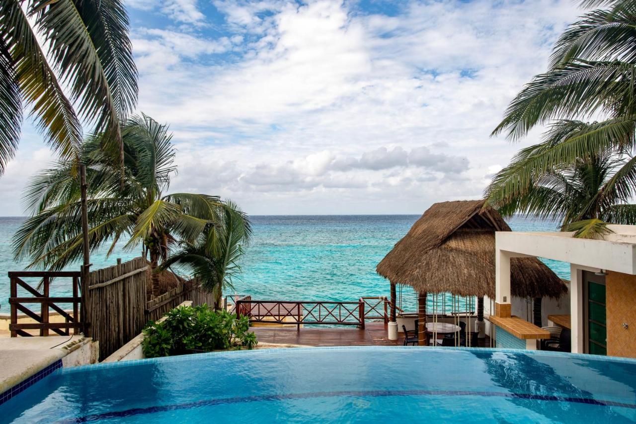 Paula Villa Cozumel